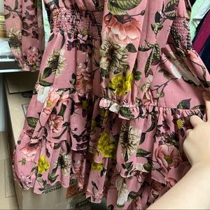 Short party dress ruffle